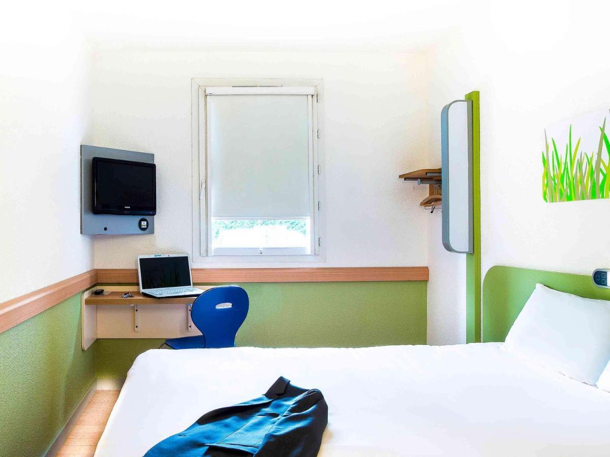 Ibis Budget 이스와 외부 사진