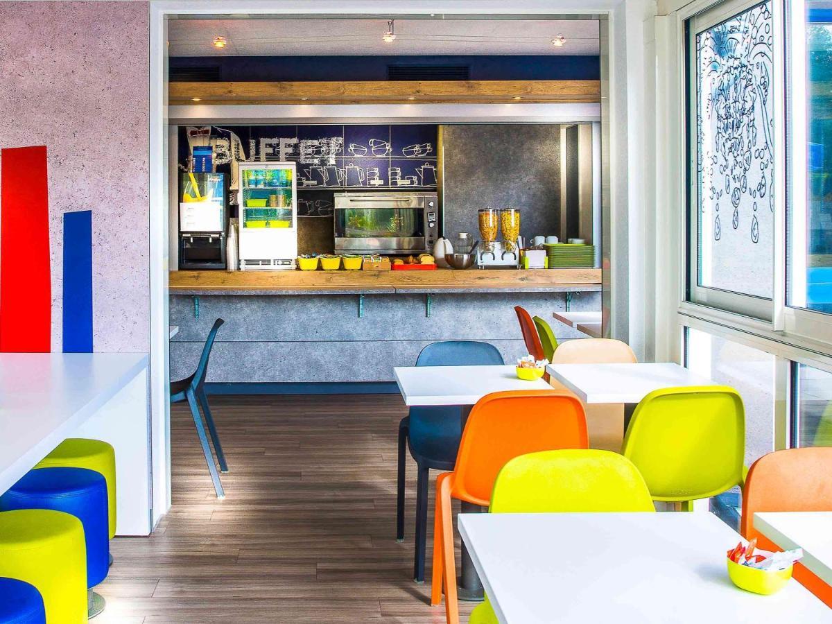 Ibis Budget 이스와 외부 사진